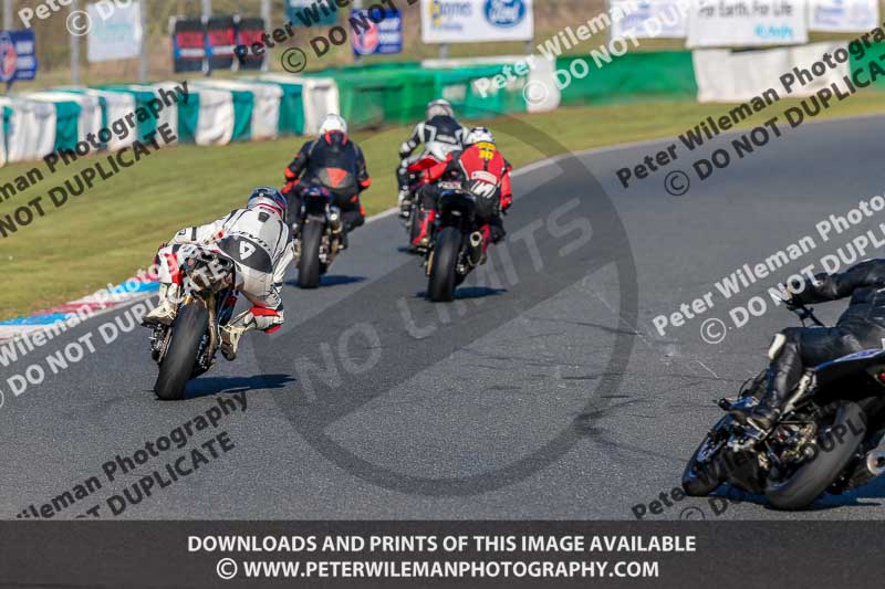 PJ Motorsport Photography 2018;enduro digital images;event digital images;eventdigitalimages;mallory park;mallory park photographs;mallory park trackday;mallory park trackday photographs;no limits trackdays;peter wileman photography;racing digital images;trackday digital images;trackday photos